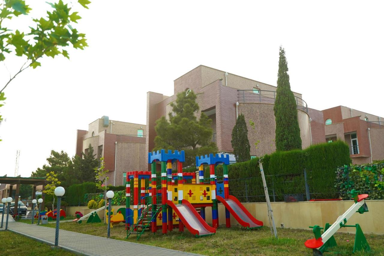 Panorama Villa Lux Hotel Bakú Exterior foto